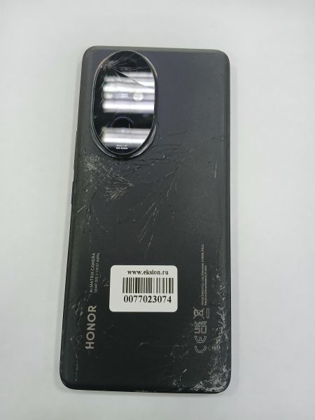 Купить Honor 200 Pro 12/512GB (ELP-NX9) Duos в Зима за 21300 руб.