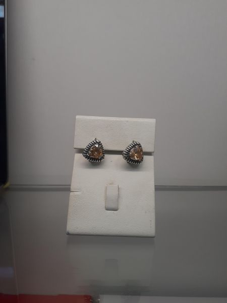 Купить Серьги серебро 925 4,19g, вес изделия 4.37g в Зима за 950 руб.