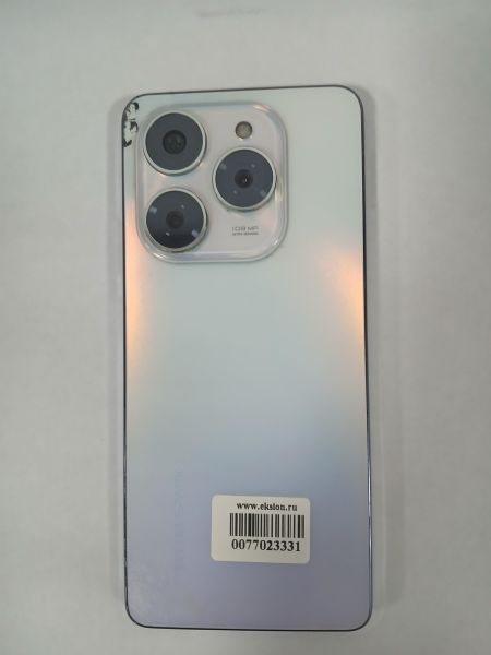 сотовый телефон TECNO Spark 20 Pro 8/256GB (KJ6) Duos в Зима