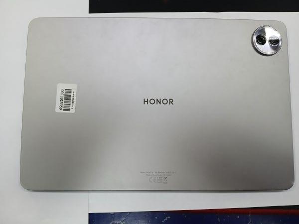 Купить Honor Pad 10 128GB (HEY3-W00) (без SIM) в Зима за 11200 руб.