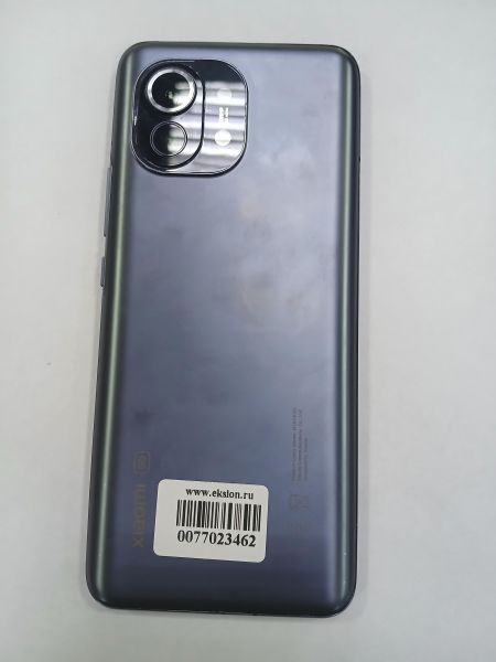 Купить Xiaomi Mi 11 8/256GB (M2011K2G) Duos в Зима за 14900 руб.