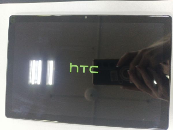 планшет HTC A100 8/128GB (с SIM) в Зима