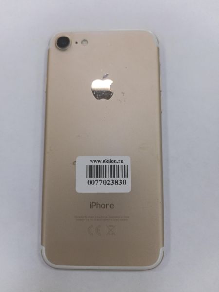 сотовый телефон Apple iPhone 7 32GB в Зима
