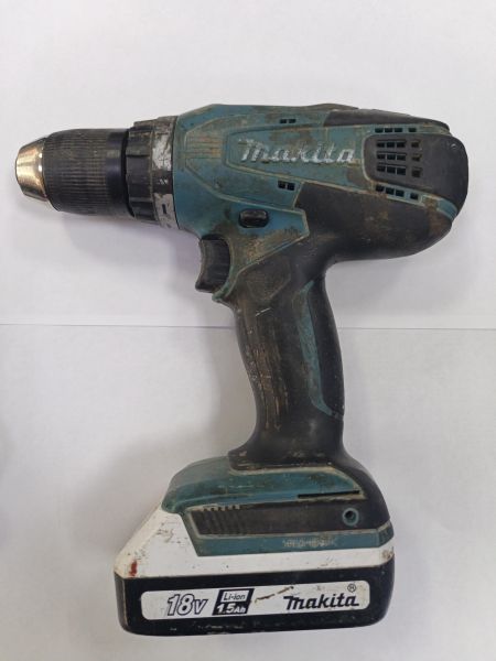 шуруповёрт аккумуляторный Makita DF457D/WE с СЗУ в Зима