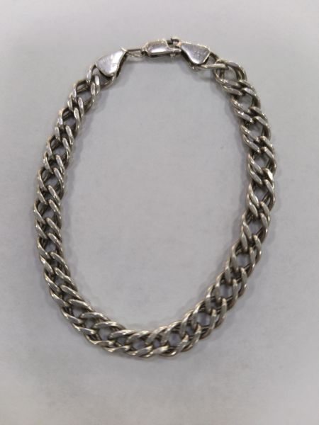 серебряный браслет Браслет серебро 925 11,40g, вес изделия 11.4g, длина 19 см в Зима