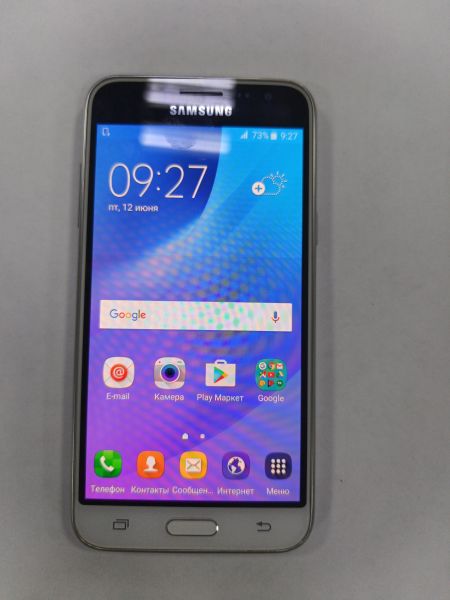 сотовый телефон Samsung Galaxy J3 2016 (J320F) Duos в Зима