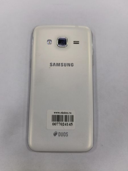 сотовый телефон Samsung Galaxy J3 2016 (J320F) Duos в Зима