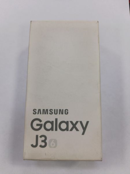 сотовый телефон Samsung Galaxy J3 2016 (J320F) Duos в Зима
