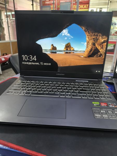 ноутбук Maibenben X677 (32GB RAM) в Зима