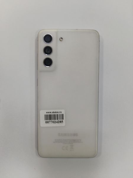 сотовый телефон Samsung Galaxy S21 FE 5G 8/128GB (G990E) Duos в Зима