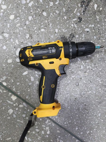 шуруповёрт аккумуляторный Classmark HD1737 с СЗУ в Зима