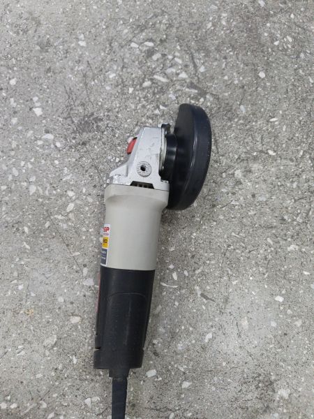 шлифмашина угловая сетевая ЗУБР УШМ-125-950 М3 в Зима