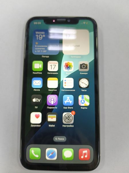 сотовый телефон Apple iPhone XR 64GB в Зима