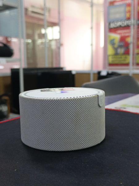 умная колонка Яндекс Станция Мини Плюс (YNDX-00020) с СЗУ в Зима