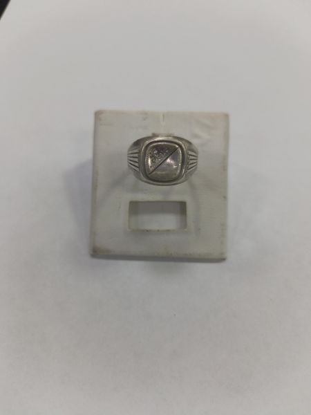 серебряное кольцо Кольцо серебро 925 5,24g, вес изделия 5.24g, размер 18, 00 нет камней в Зима