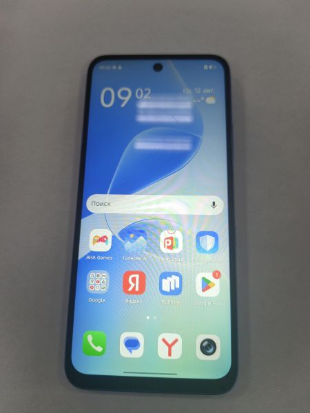 сотовый телефон Infinix Hot 60i 4/128GB (X6728) Duos в Зима