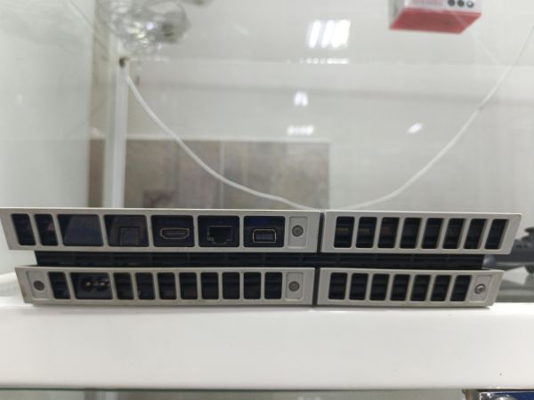 игровая приставка Sony PlayStation 4 500GB (CUH-1108A) в Зима