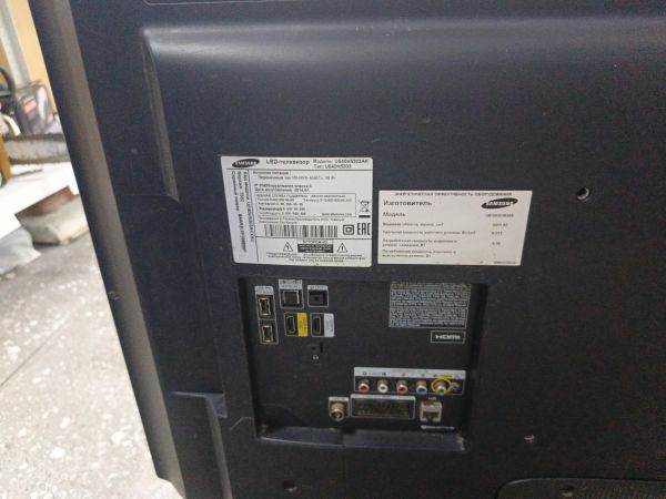 телевизор Samsung UE40H5303AK в Зима