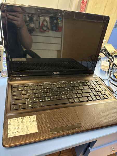 Купить ASUS K52F-EX749D в Новосибирск за 3100 руб.
