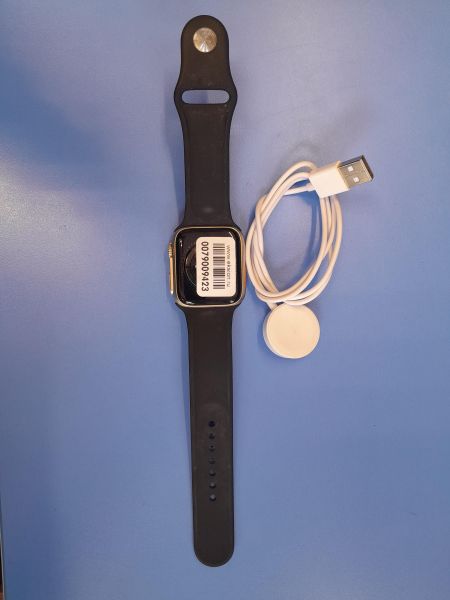 Купить SmartWatch 8 LJ736(D) с СЗУ в Иркутск за 199 руб.