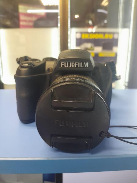 Купить Fujifilm FinePix HS25EXR (СЗУ не требуется) в Иркутск за 1599 руб.