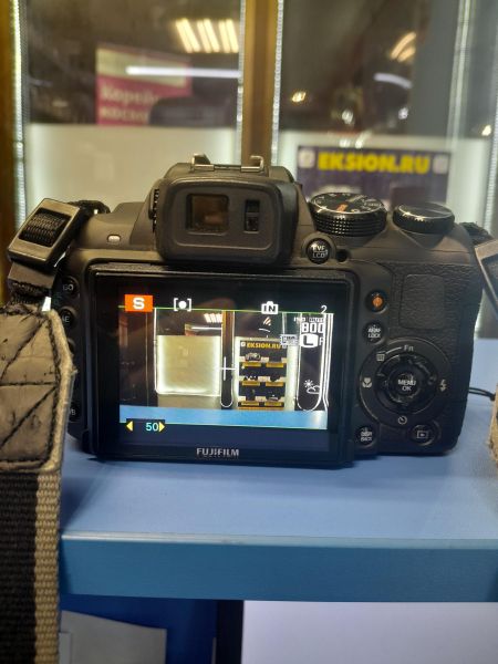 Купить Fujifilm FinePix HS25EXR (СЗУ не требуется) в Иркутск за 1599 руб.