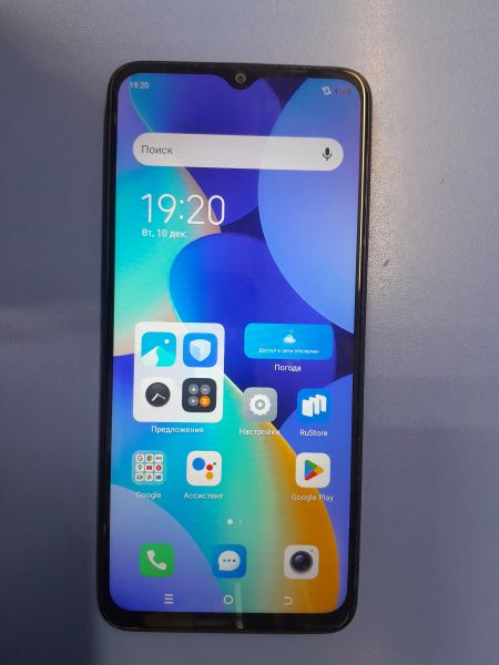 Купить TECNO Spark 10 4/128GB (KI5q) Duos в Иркутск за 5999 руб.