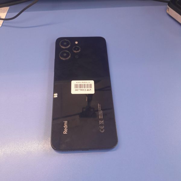 Купить Xiaomi Redmi 12 4/128GB (23053RN02Y) Duos в Иркутск за 5000 руб.