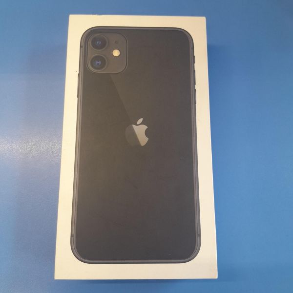 Купить Apple iPhone 11 64GB в Иркутск за 12100 руб.