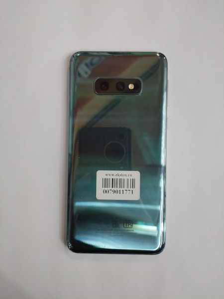 Купить Samsung Galaxy S10e 6/128GB (G970F) Duos в Иркутск за 6300 руб.