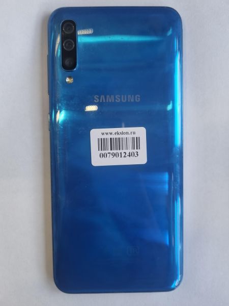 Купить Samsung Galaxy A50 2019 4/64GB (A505FN) Duos в Иркутск за 4000 руб.