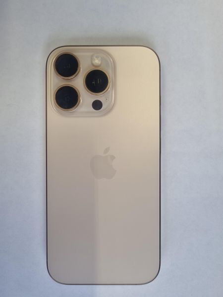 Купить Apple iPhone 16 Pro 1TB в Иркутск за 89500 руб.