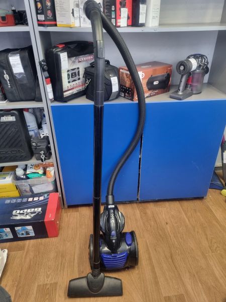 Купить Endever SkyClean VC-520 в Иркутск за 2000 руб.