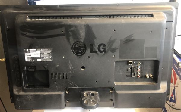 Купить LG 32LA620V в Новосибирск за 2900 руб.
