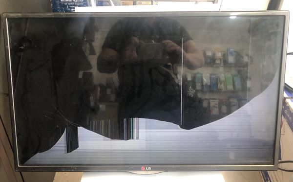 Купить LG 32LA620V в Новосибирск за 2900 руб.