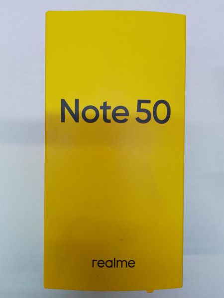 Купить Realme Note 50 4/128GB (RMX3834) Duos в Зима за 5599 руб.