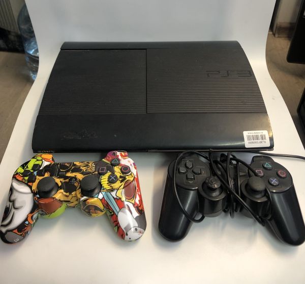 Купить Sony PlayStation 3 Super Slim 12GB (CECH-4208A) в Новосибирск за 7300 руб.