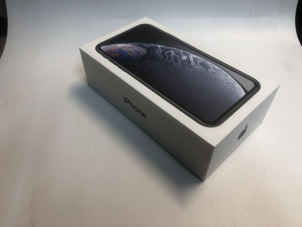 Купить Apple iPhone XR 128GB в Новосибирск за 12099 руб.