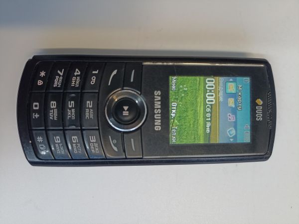 Купить Samsung E2232 Duos, с СЗУ в Ангарск за 350 руб.