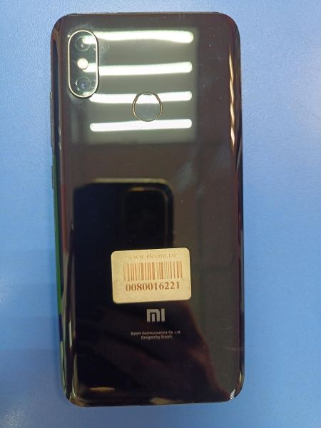 сотовый телефон Xiaomi Mi 8 6/64GB (M1803E1A) Duos в Усолье-Сибирское