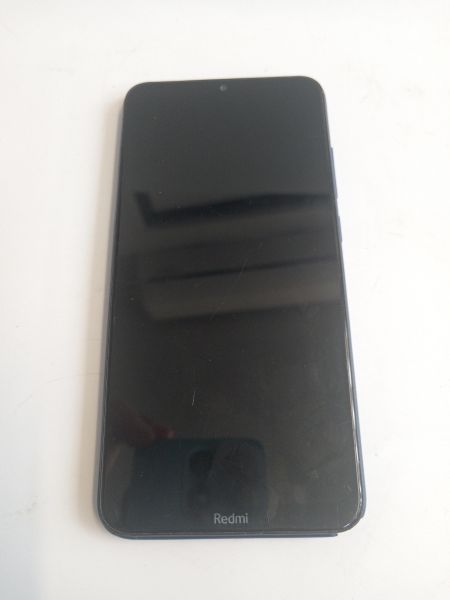 Купить Xiaomi Redmi 8 3/32GB (M1908C3IG) Duos в Новосибирск за 1850 руб.