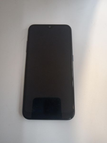 Купить Samsung Galaxy A01 (A015F/DS) Duos в Новосибирск за 1700 руб.