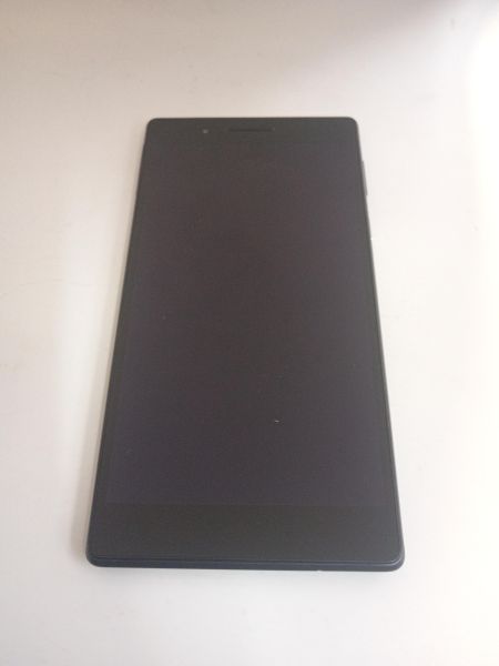 Купить Lenovo Tab 4 16GB (TB-7504X) (с SIM) в Новосибирск за 1000 руб.