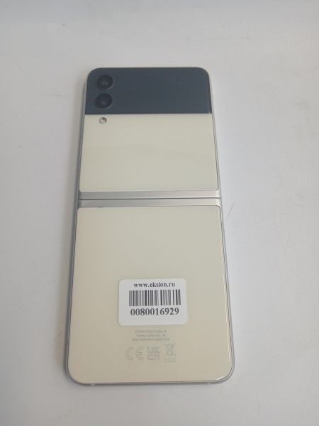 Купить Samsung Galaxy Z Flip 3 5G 8/256GB (F711B) в Новосибирск за 19000 руб.