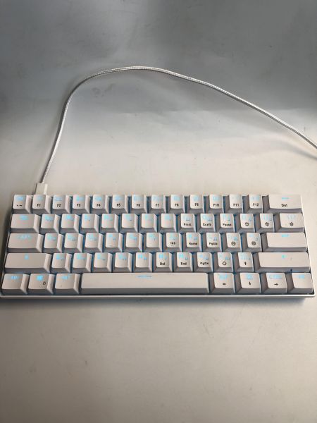 Купить DEXP Tanto RGB в Новосибирск за 550 руб.