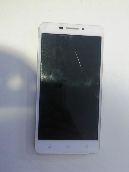 Купить Lenovo Vibe P1m (P1ma40) Duos в Иркутск за 199 руб.