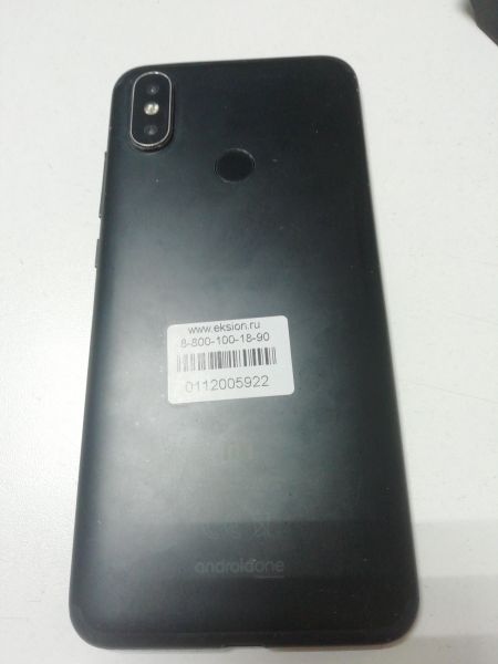 Купить Xiaomi Mi A2 4/64GB (M1804D2SG) Duos в Усолье-Сибирское за 3999 руб.