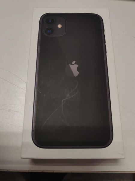 Купить Apple iPhone 11 128GB в Новосибирск за 16600 руб.