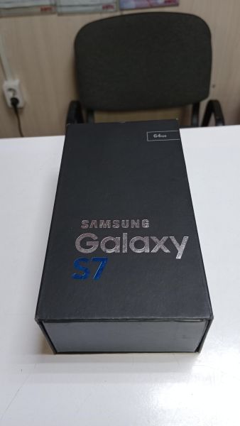 Купить Samsung Galaxy S7 4/64GB (G930F) Duos в Новосибирск за 4999 руб.