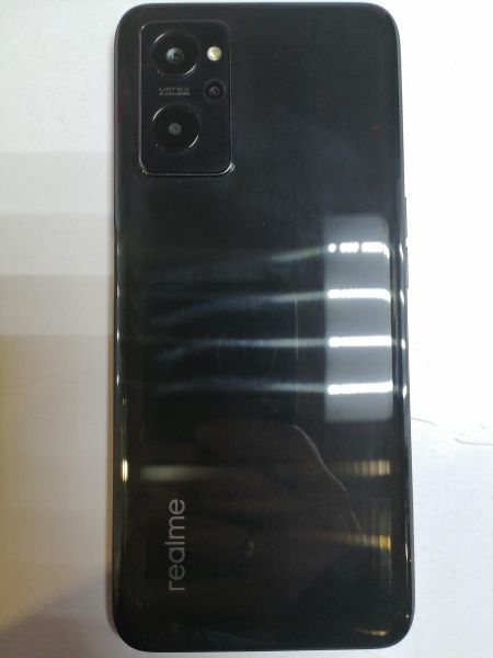 Купить Realme 9i 4/128GB (RMX3491) Duos в Зима за 6199 руб.